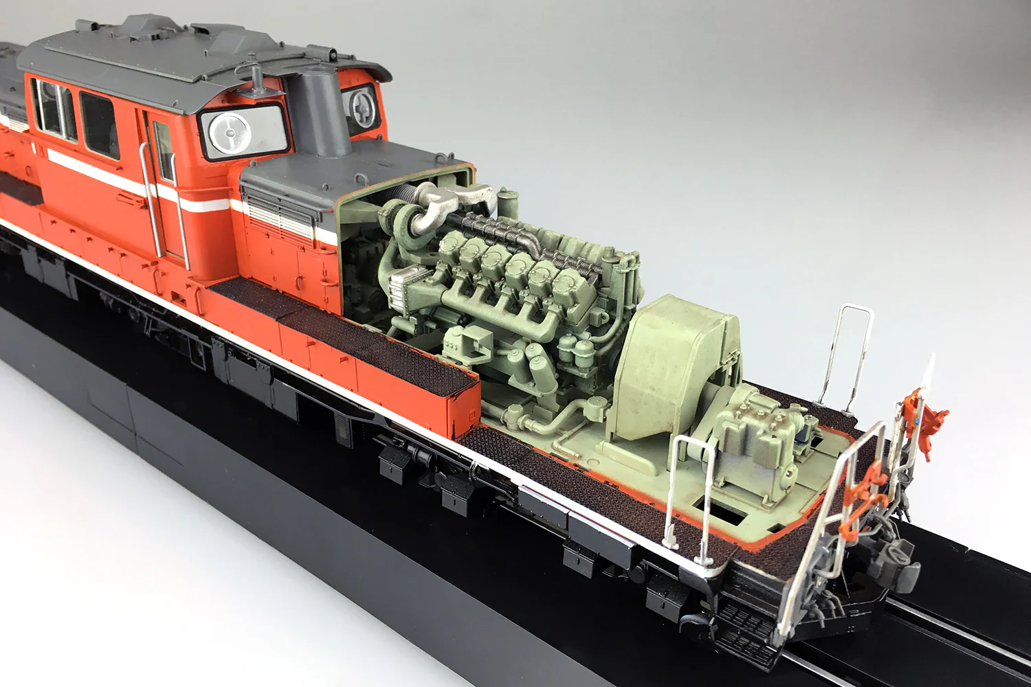 Aoshima - Diesel Locomotive DD51 Standard Type 1/45 [OJ02] - Image 4