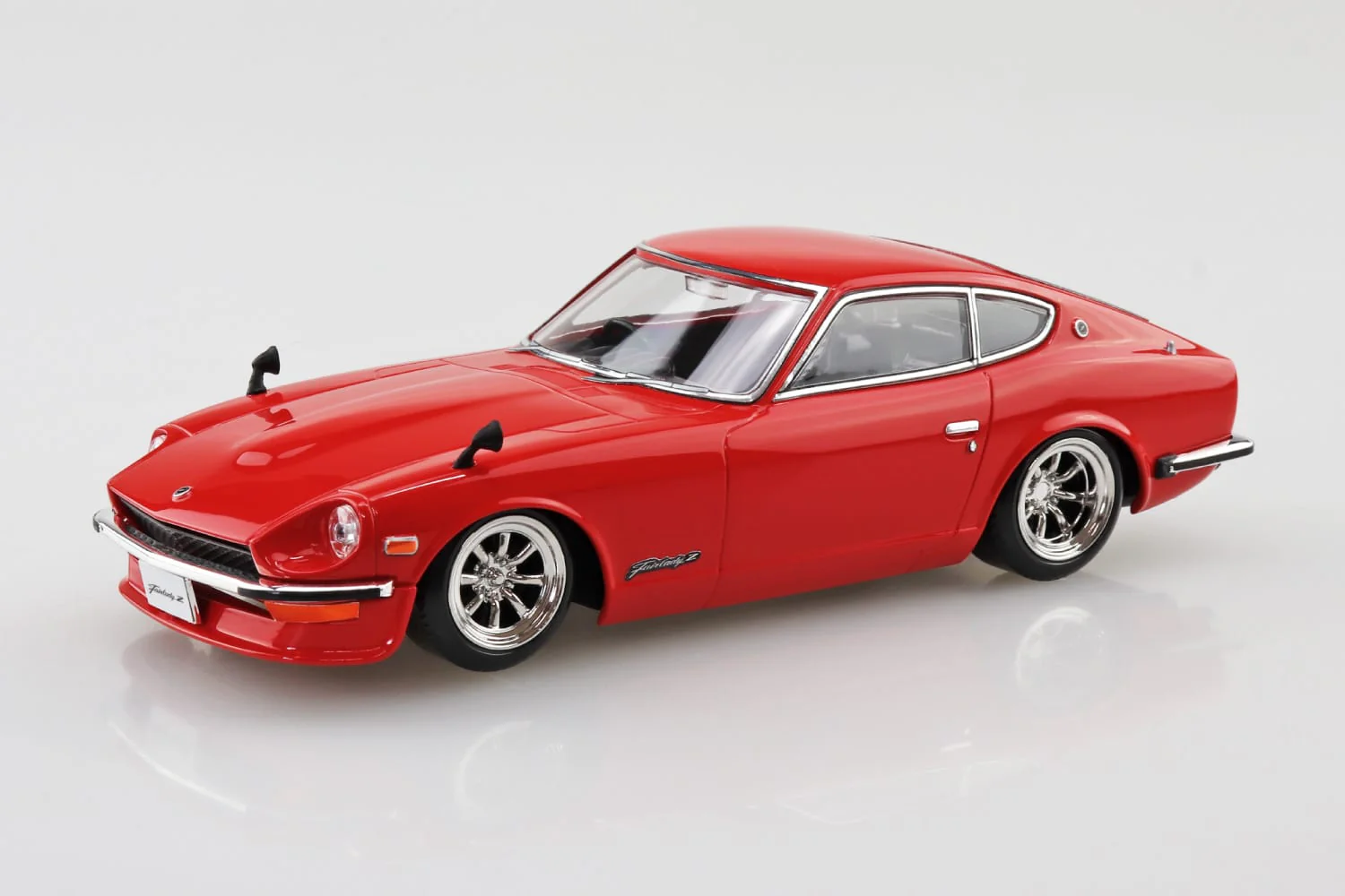 Aoshima - Snap-Kit - Nissan S30 Fairlady Z Custom (Red) 1/32 [200025] - Image 2