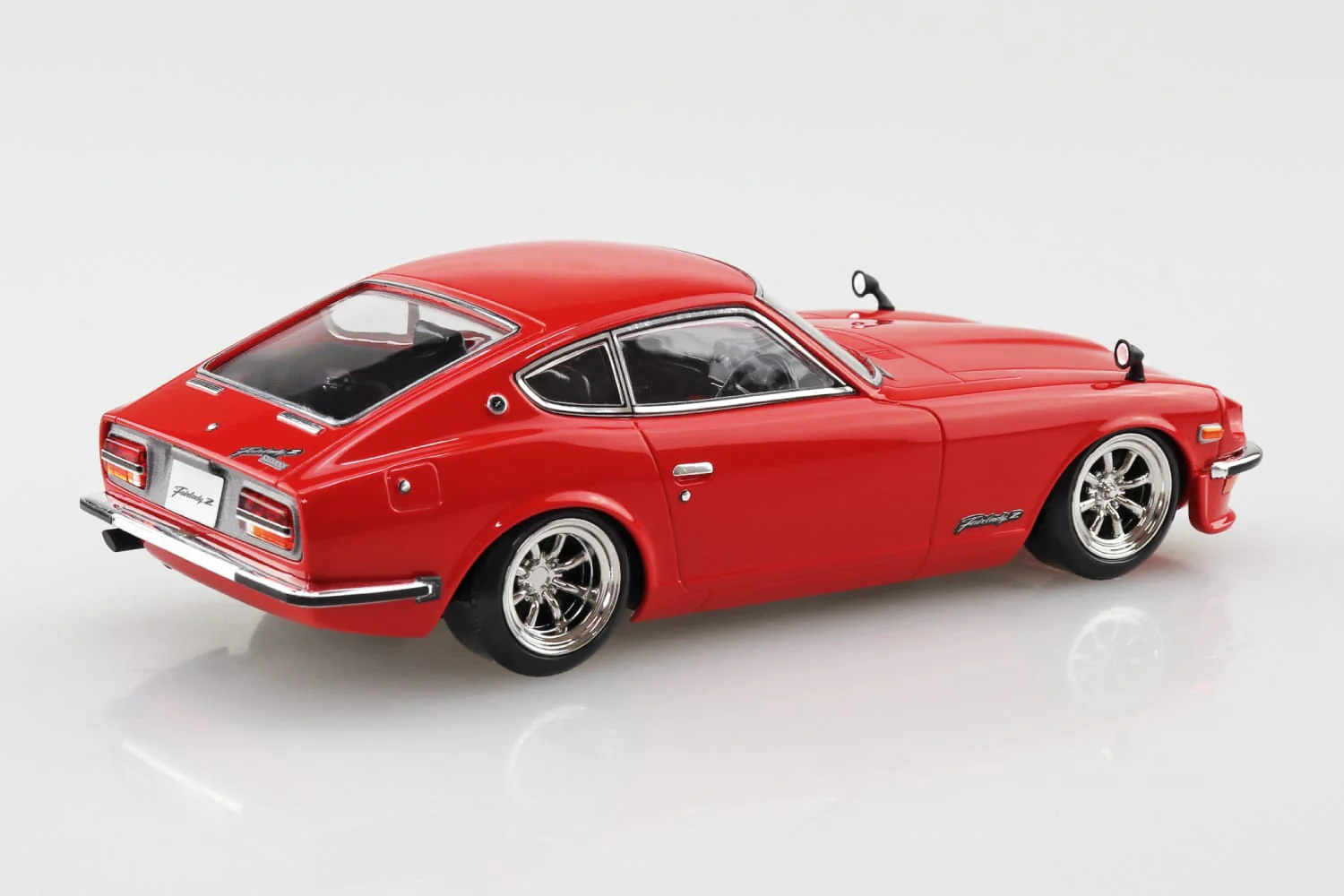 Aoshima - Snap-Kit - Nissan S30 Fairlady Z Custom (Red) 1/32 [200025] - Image 3