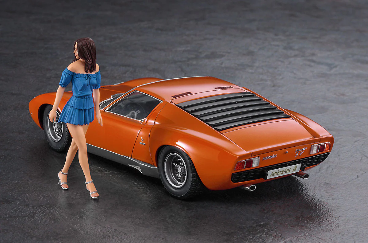 Hasegawa - Lamborghini Miura P400 SV w/Figure 1/24 - Image 3