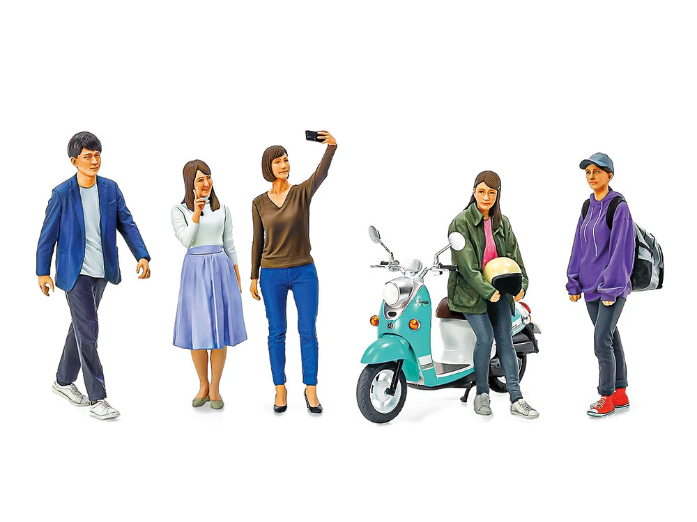 Tamiya - Campus Friends Set II  1/24 [24356] - Image 2