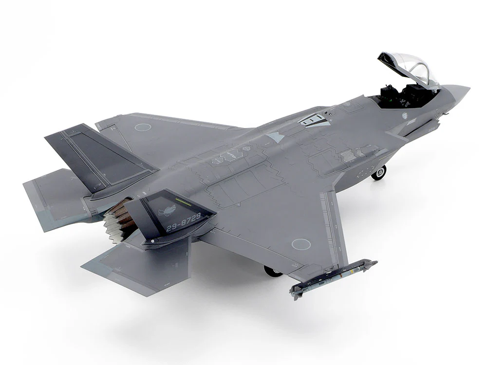 Tamiya - Lockheed Martin F-35A Lightning II 1/72 [60792] - Image 3